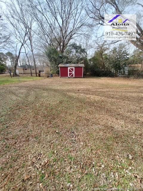 Building Photo - 122 Douglas St