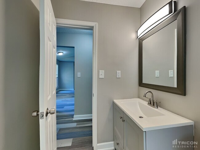 Building Photo - 2696 Greenwood Lane Middleburg FL