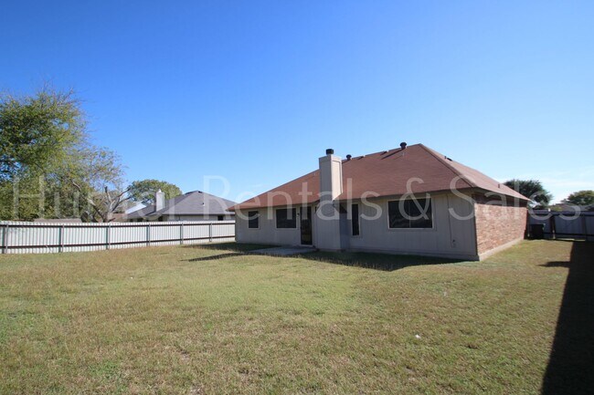 Building Photo - Spacious 4-Bedroom Home in Killeen