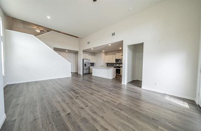 Building Photo - 8348 George Brown Dr