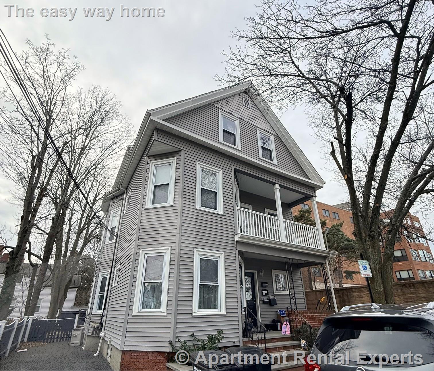 Building Photo - 42 Gibbens St