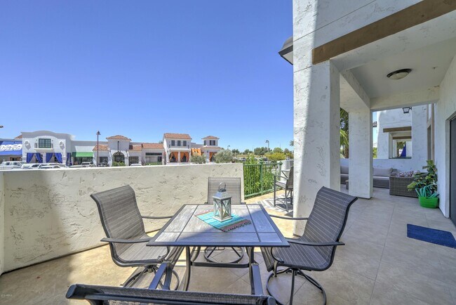 Building Photo - 2511 W Queen Creek Rd