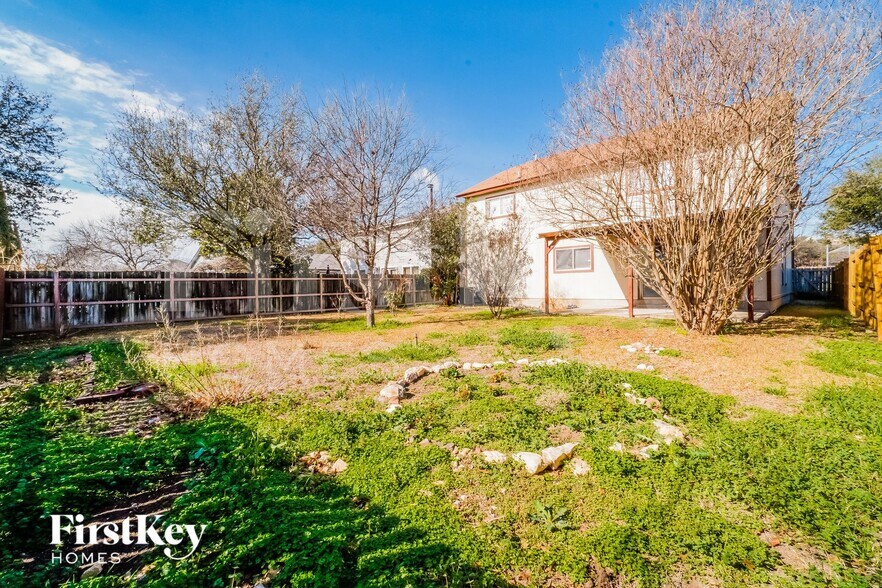 Building Photo - 1618 Richland Hills Dr