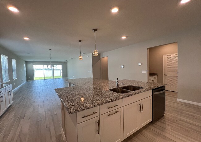 Building Photo - 980 Vineyard Rdg Rd