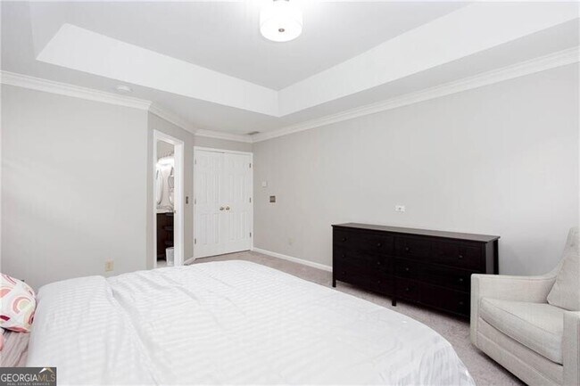 Building Photo - 58 Parkside Cir