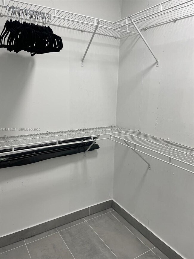 Building Photo - 35303 SW 180th Ave