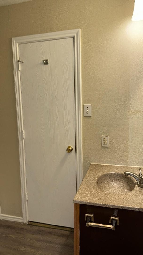 Building Photo - BEAUTIFULLY MAINTAINED  | ONE STORY  |  OPEN CONCEPT  |  GREAT LOCATION: 1604 & SHAENFIELD