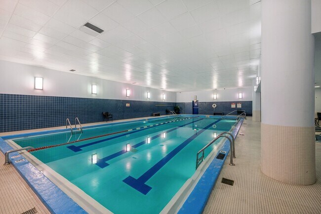 Building Photo - 505 N Lake Shore Dr