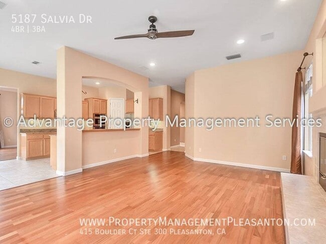 Building Photo - 5187 Salvia Dr