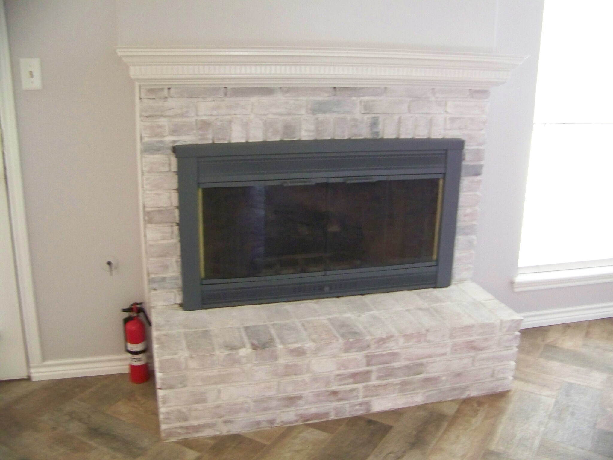 Building Photo - 5702 Larry Dr