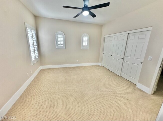 Building Photo - 858 La Sconsa Dr