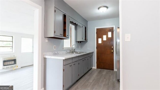 Building Photo - 2917 Cambridge Dr SW