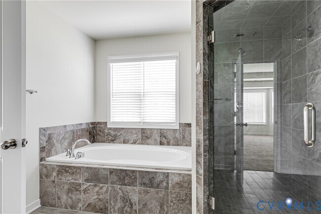 Building Photo - 1701 Anchor Landing Dr