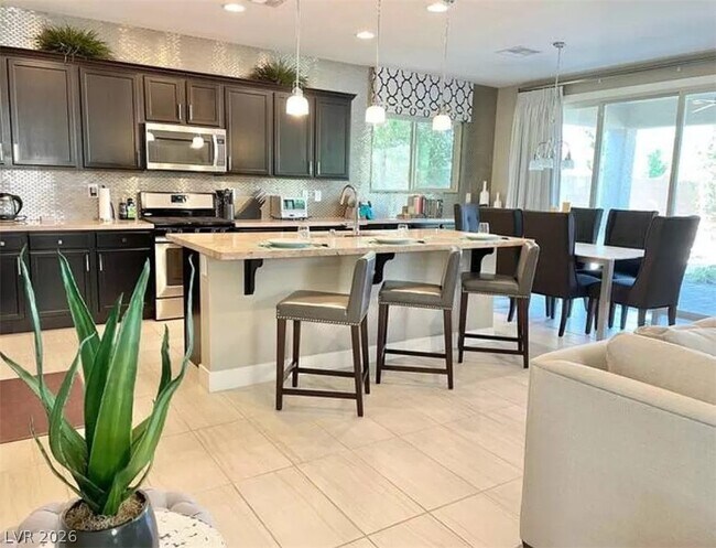 Building Photo - 6845 Black Ash St