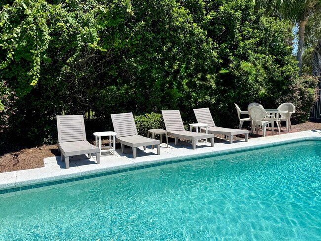 Building Photo - 75 Secret Harbor Dr