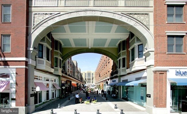 Building Photo - 5303 Bradley Blvd