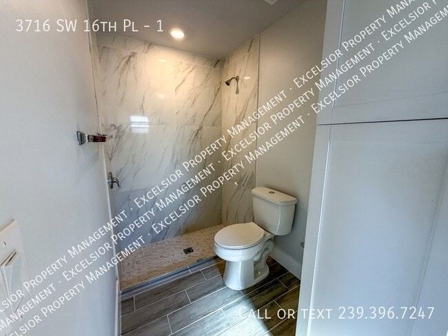 Building Photo - 3716 SW 16th Pl