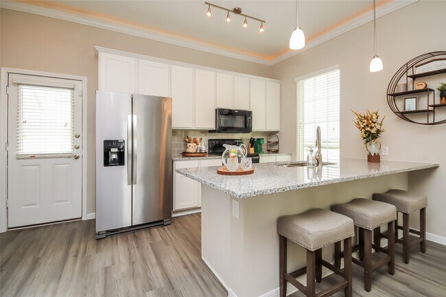 Building Photo - 19006 Yellow Bells Wy