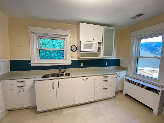 Building Photo - 43 Wilson Rd