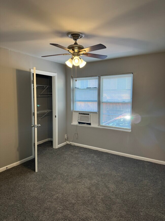 Building Photo - 6207 Henry Ford Dr
