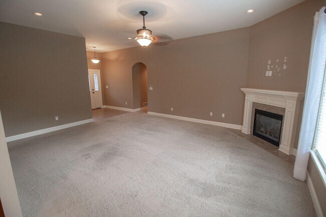 Building Photo - 6701 Chelan Dr