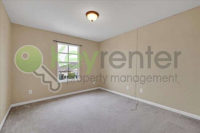 Building Photo - 1444 Eaglesfield Ln