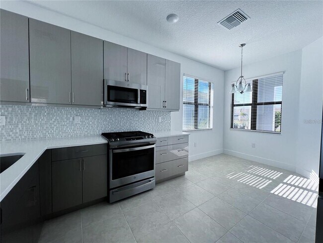 Building Photo - 5284 Barnett Cir