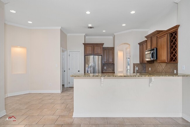 Building Photo - 306 Avondale Ln