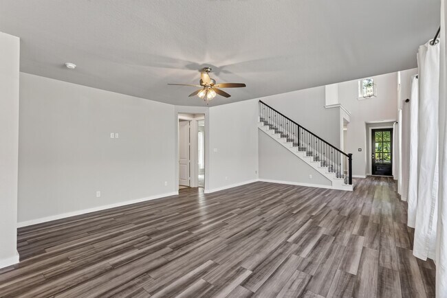 Building Photo - 706 Santa Elena Trail