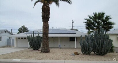Building Photo - 2 Bedroom, 2 Bath Home Coming Soon!