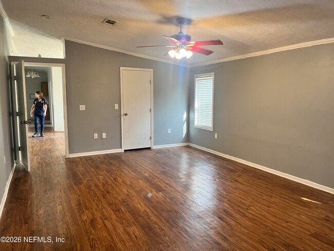 Building Photo - 4670 Calendula Ave