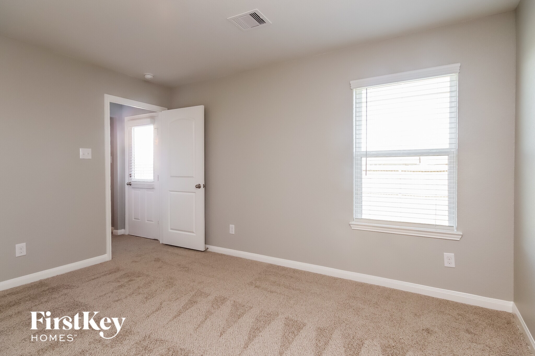 Building Photo - 2321 Nautica Terrace