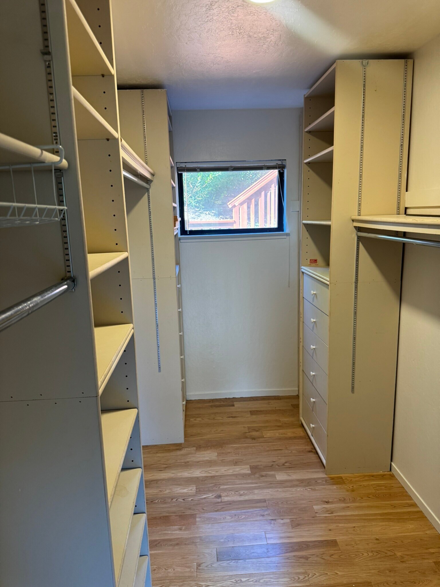Master closet - 371 Carrera Dr