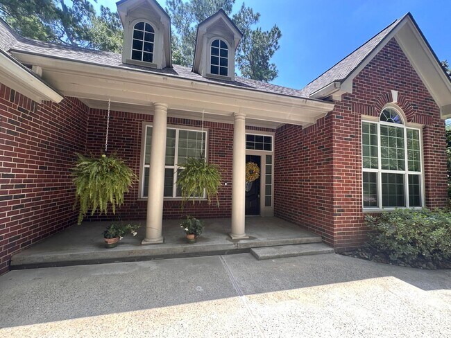 Building Photo - 110 S Mill Trace Dr