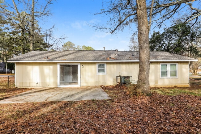 Building Photo - 8974 Sterling Ridge Ln