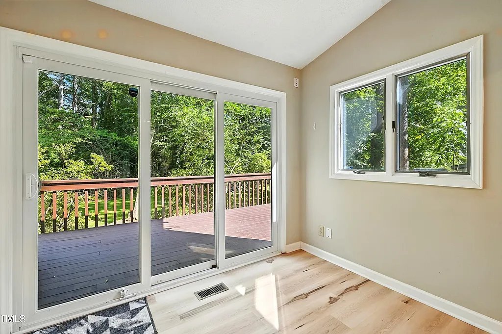 Building Photo - 4002 Westfield Dr