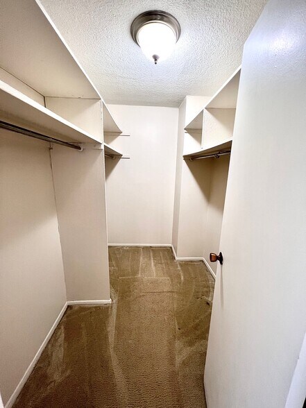 Building Photo - 11801 Rockville Pike