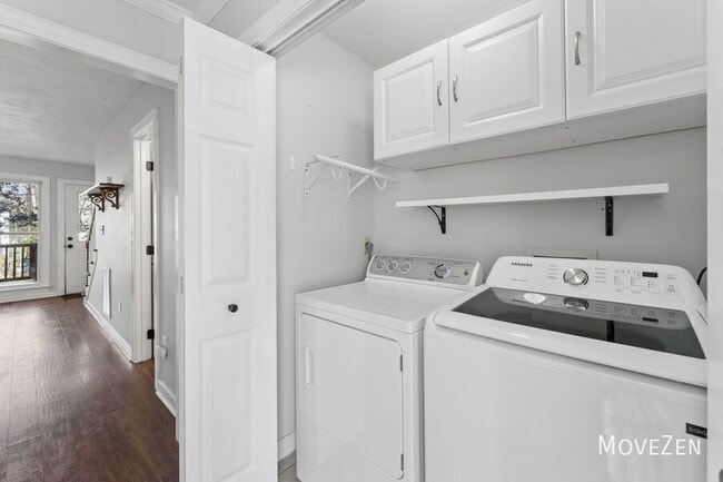 Building Photo - 134 Sanair Ct