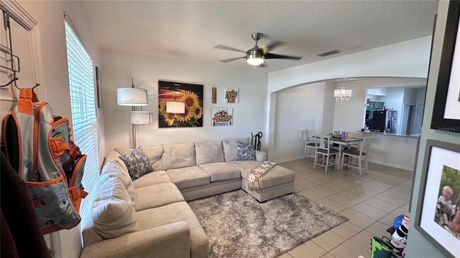 Building Photo - 525 Waterside Pointe Dr