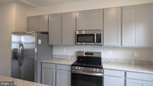 Building Photo - 151 Cooperage Rd