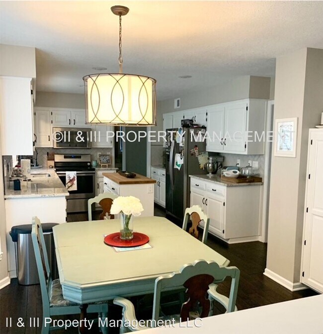 Building Photo - 4 br, 2.5 bath House - 11509 Newton St