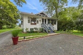 Building Photo - 255 N Happ Rd