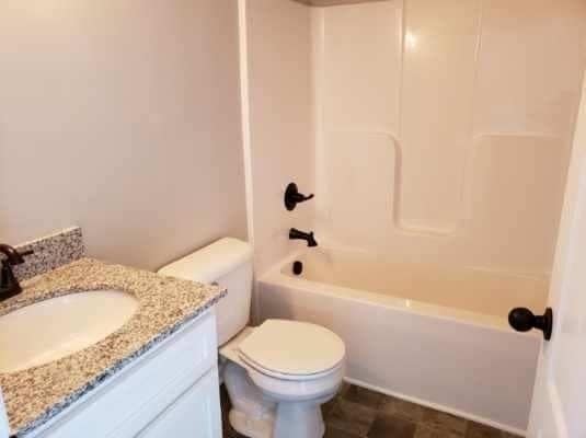 Building Photo - 1627 Old Lake Rd