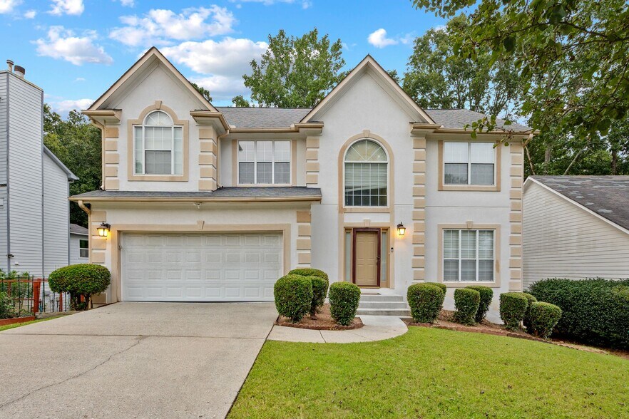 Primary Photo - 350 Saddle Bridge Dr