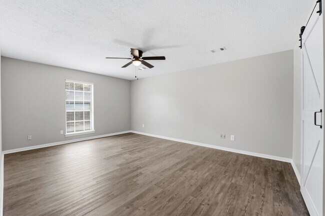 Building Photo - 20222 Prince Creek Dr