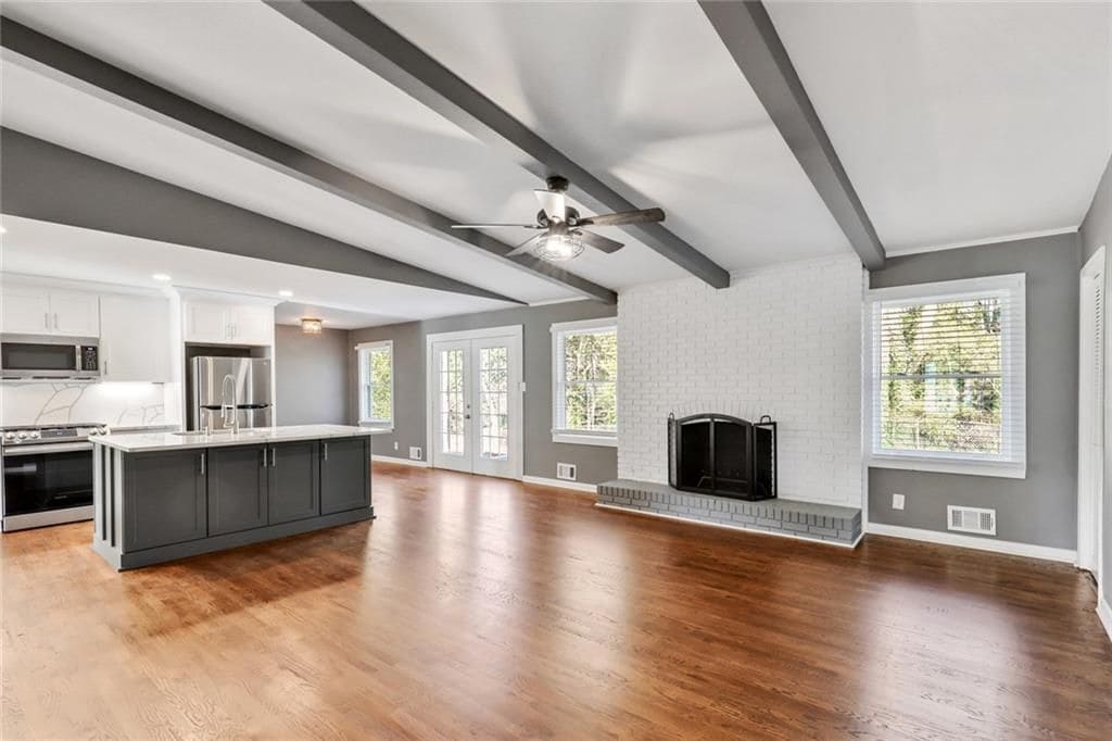 Building Photo - 2341 Rubart Dr
