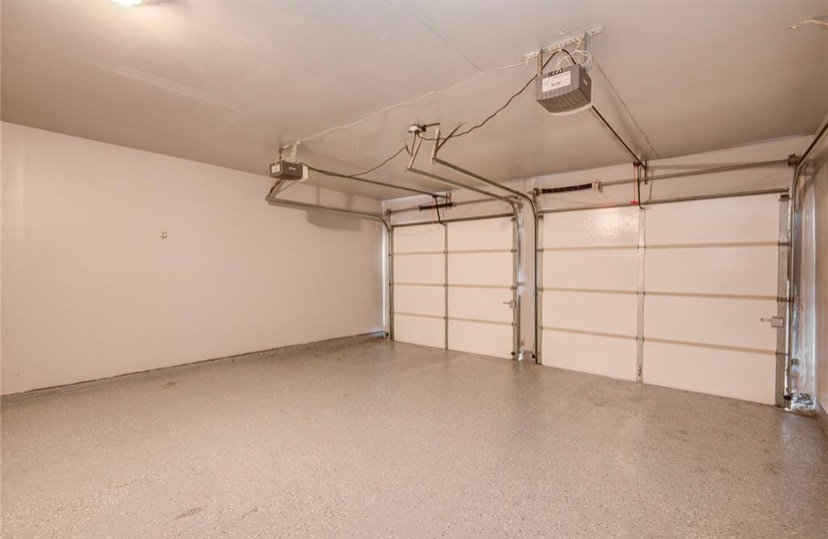 Building Photo - 15811 Boonridge Rd