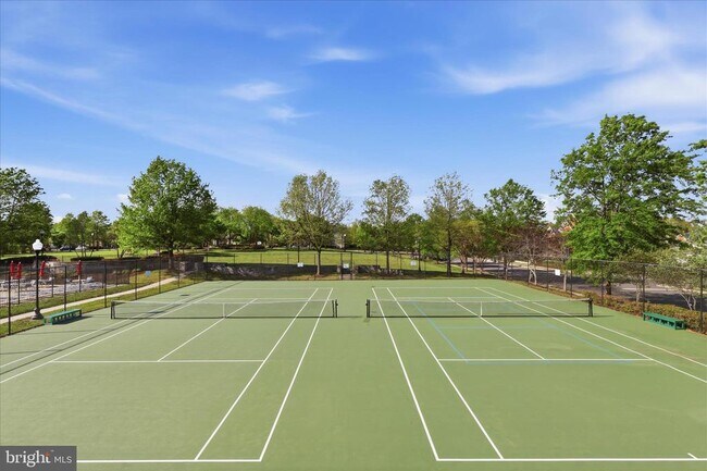 Building Photo - 25828 Kirkwood Square