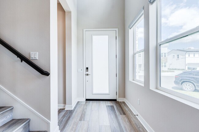 Building Photo - Incredible Fully Furnished New Home In Lak...