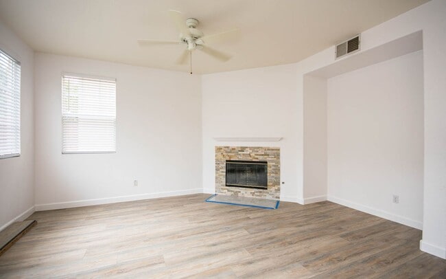 Building Photo - Stunning 3 Bedroom Home in Calavera Hills in Carlsbad